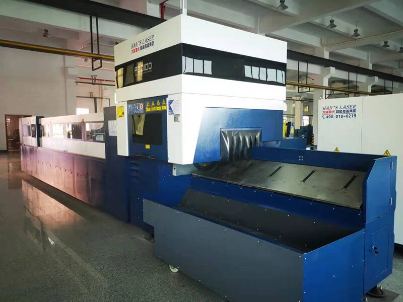 laser cutting machine