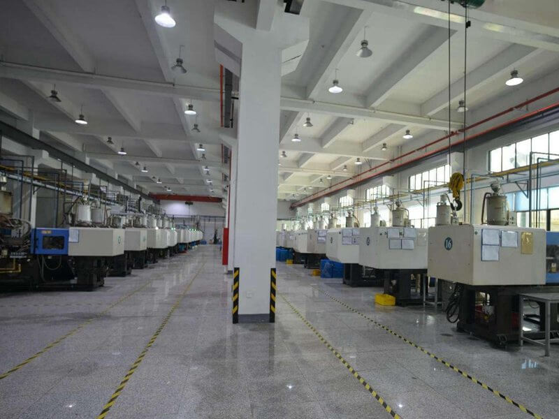 plastic injection line